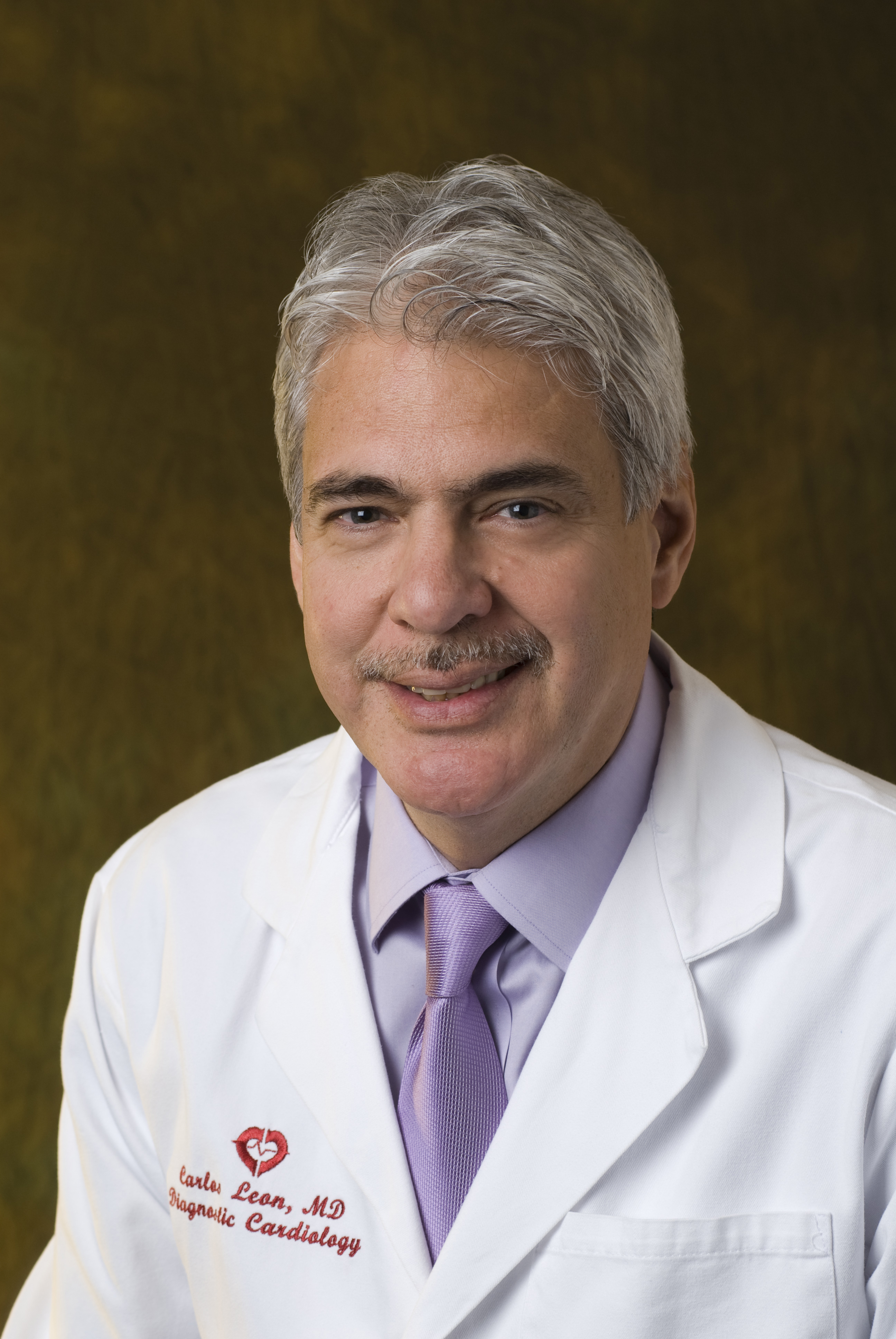 Carlos Leon, MD
